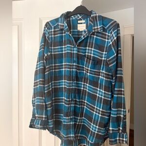American Eagle Outfitters Blue Plaid Button Down Shirt